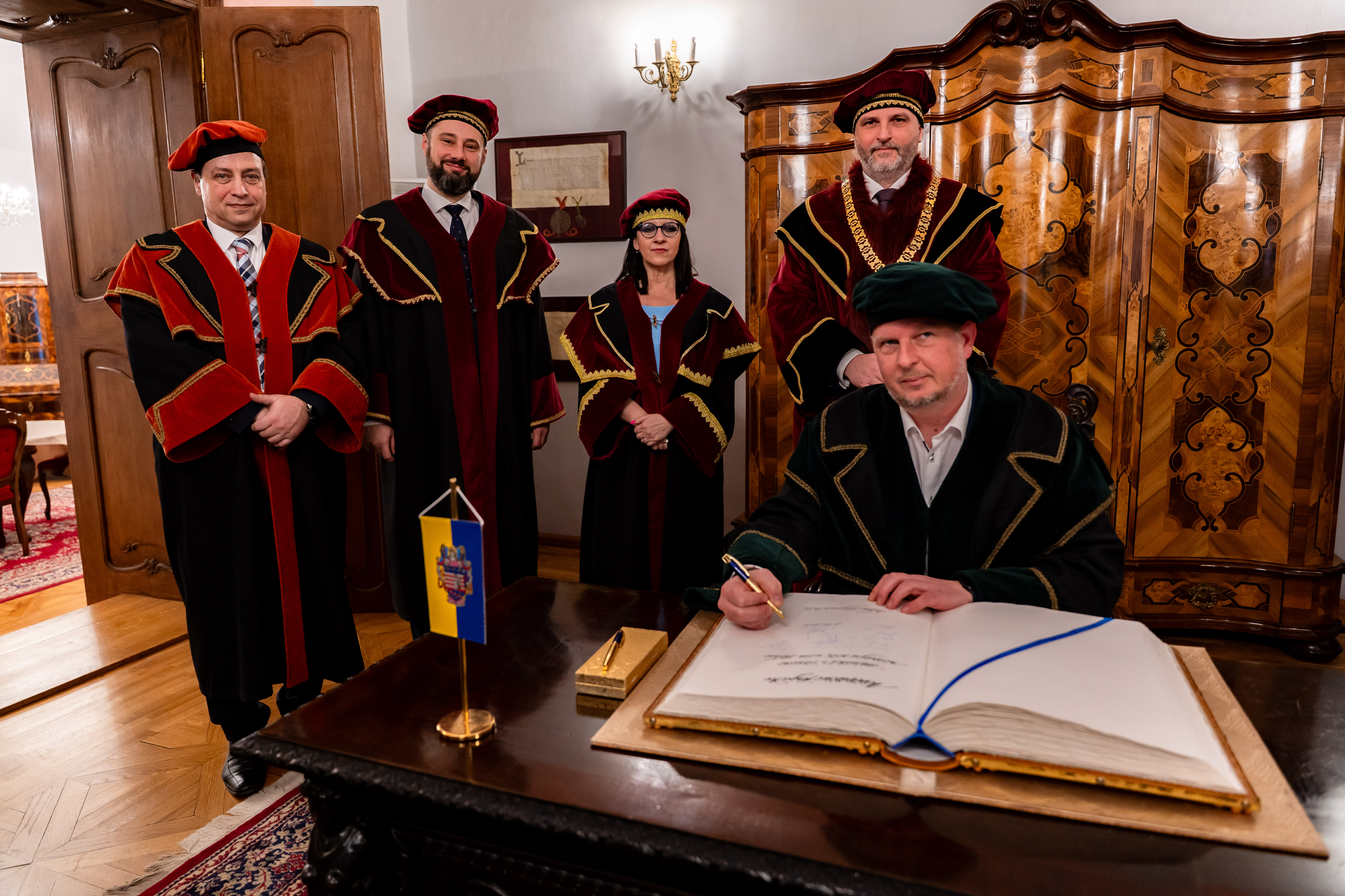  prijatie starostov Mestskych casti v Kosiciach.-68